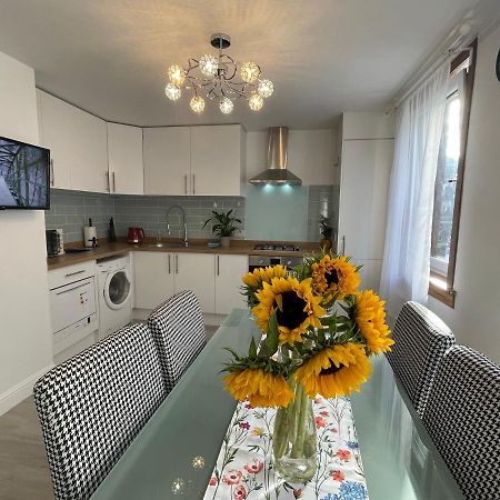 Central Comfy 2 Familyroom Apart Edinburgh Ngoại thất bức ảnh